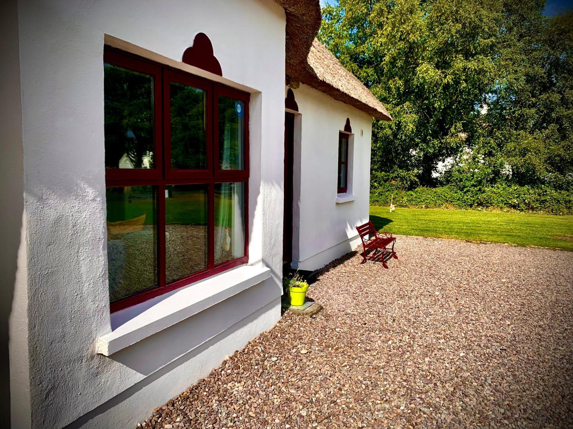 Cottage 33 Old Killarney Village Килларни Экстерьер фото